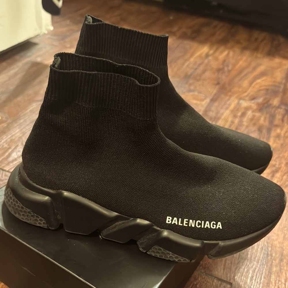 Balenciaga speed trainers womens sz 38